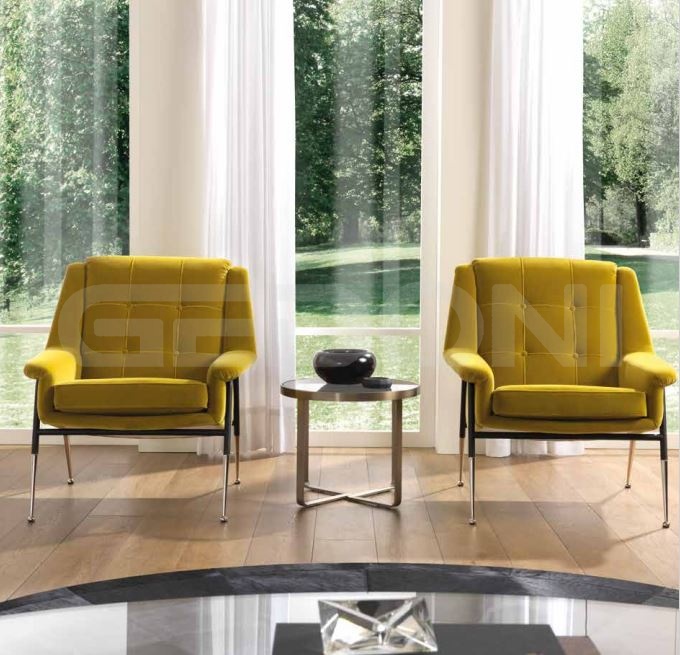 Дизайнерское кресло горчичного цвета Witton Италия